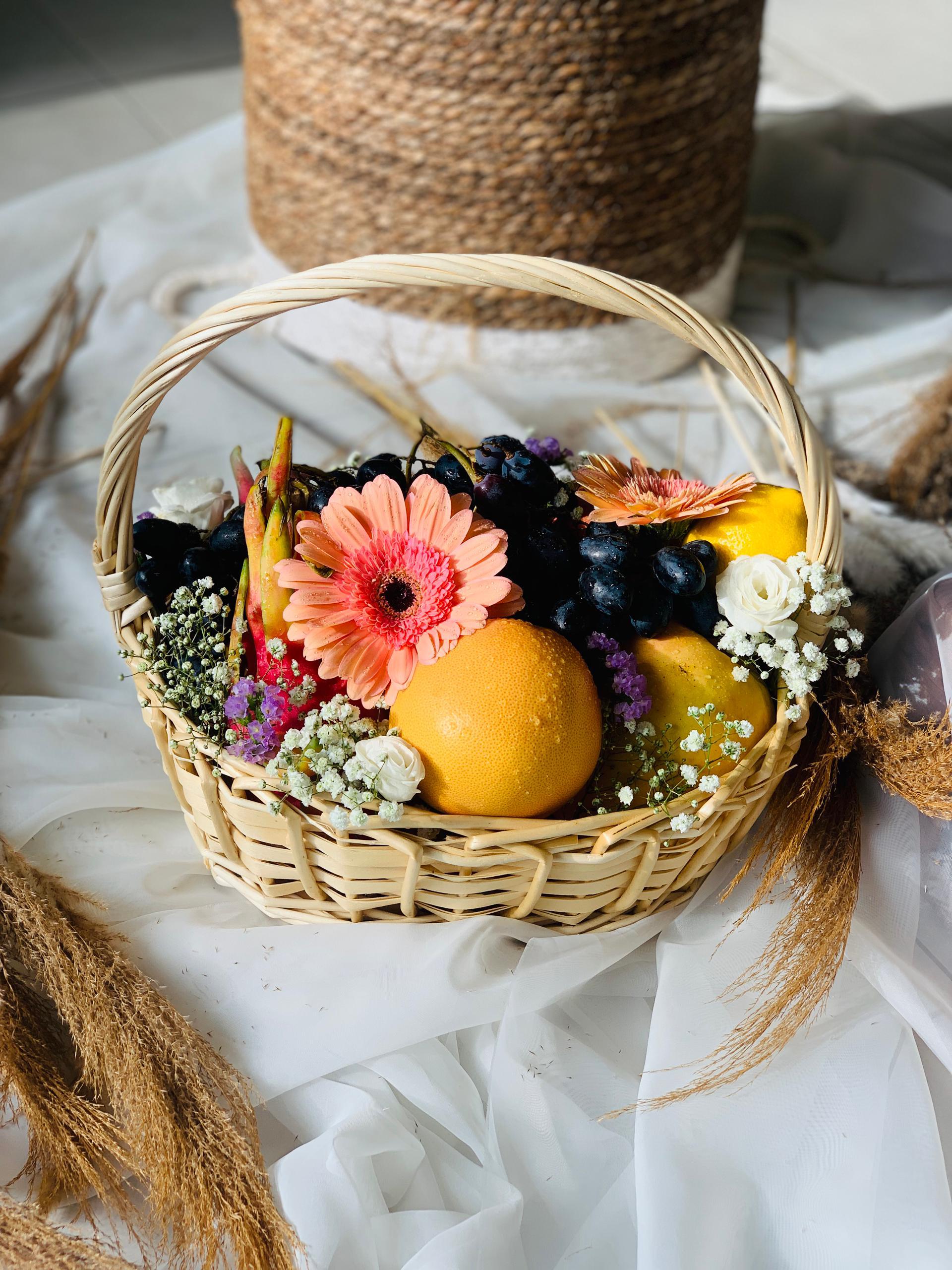 Fruity Elegance - Image 3