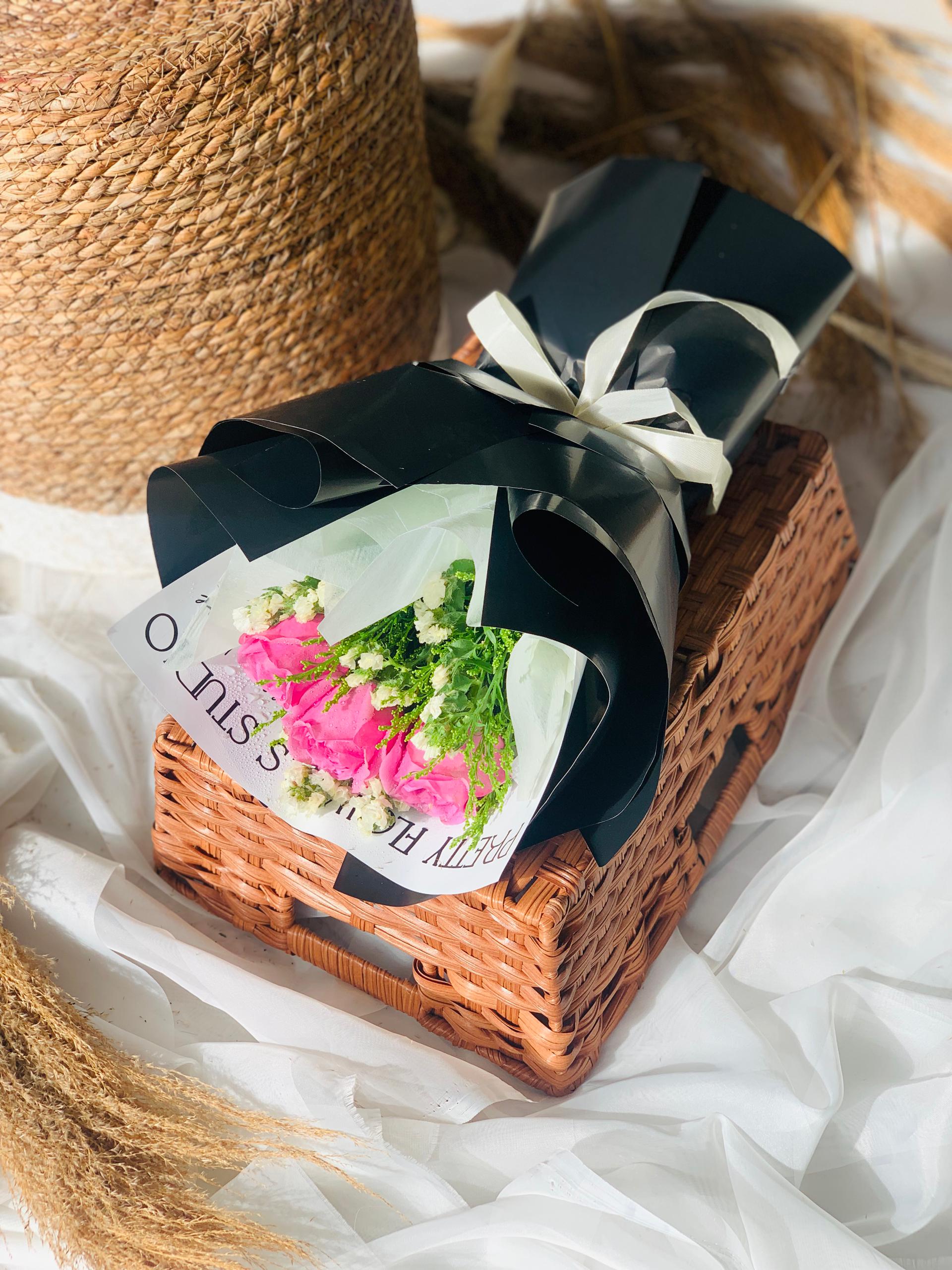 Royal Grace - Image 2